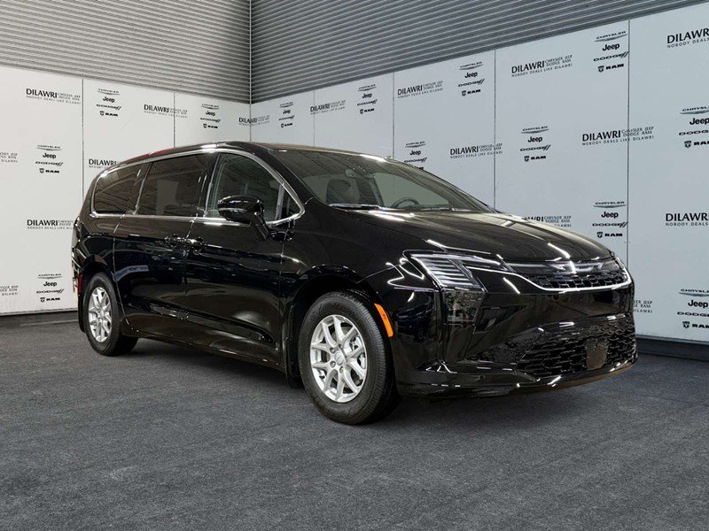 2027 Chrysler Pacifica Select