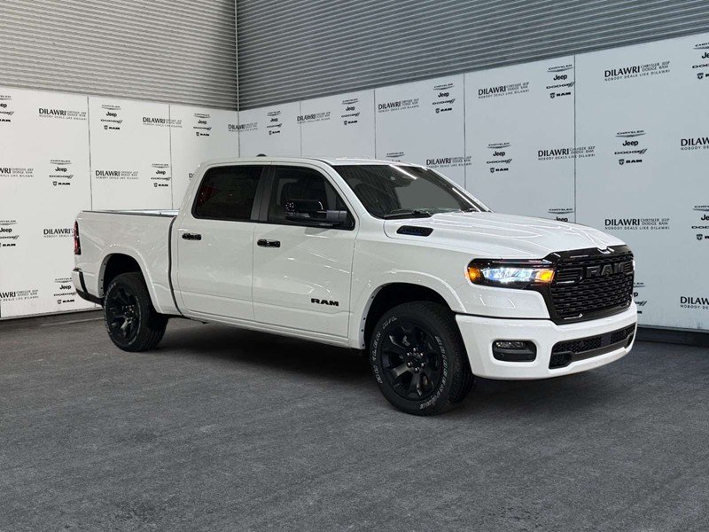 2026 RAM 1500 Big Horn Night Edition 4x4 Crew Cab 5'7" Box