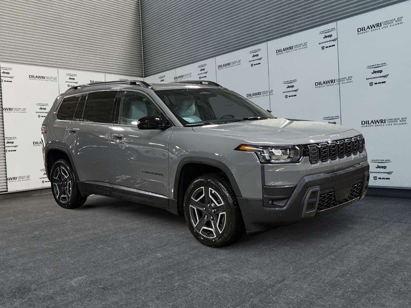 2026 Jeep Cherokee Laredo 4x4 Hybrid