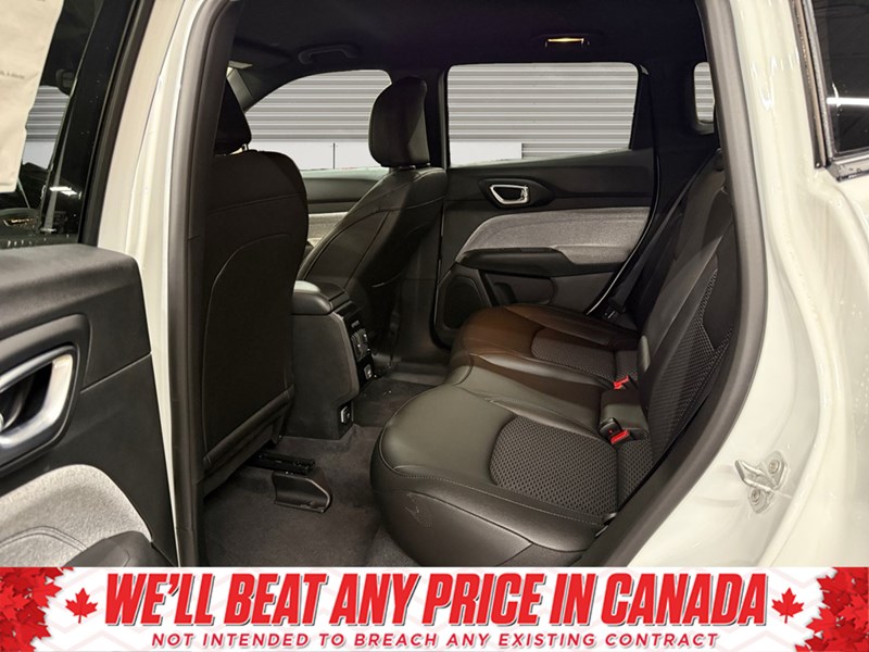 2025 Jeep Compass North 4x4