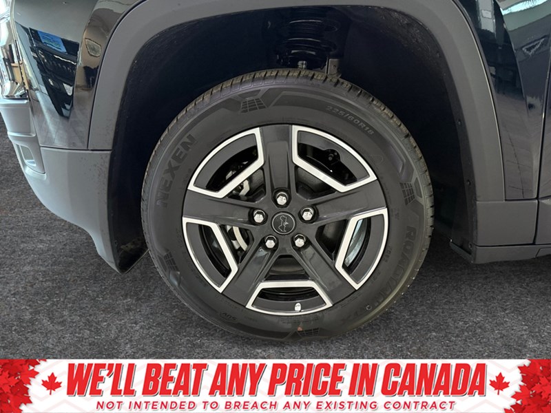 2026 Jeep Cherokee Laredo 4x4 Hybrid