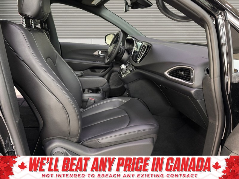 2026 Chrysler Grand Caravan SXT