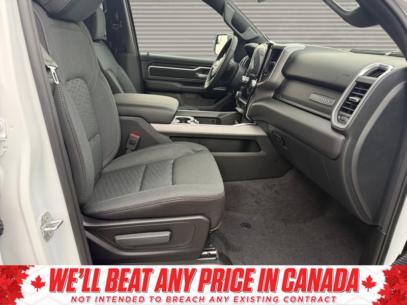 2025 RAM 1500 Big Horn 4x4 Crew Cab 5'7" Box