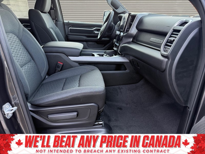 2025 RAM 1500 Big Horn 4x4 Crew Cab 5'7" Box