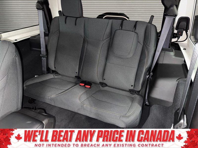 2025 Jeep Wrangler Willys 2 Door 4x4