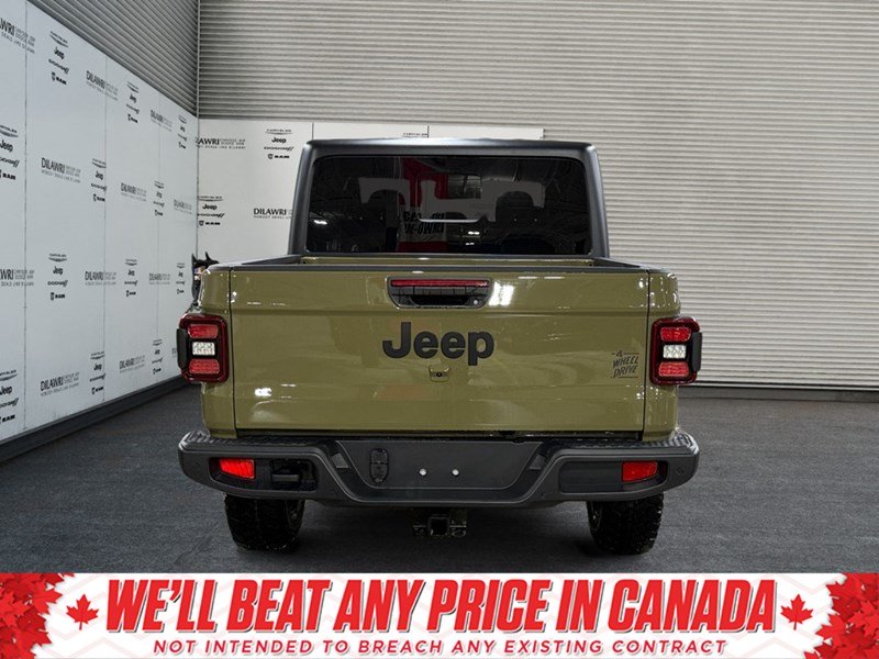 2026 Jeep Gladiator Willys 4x4