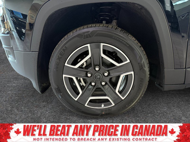 2026 Jeep Cherokee Laredo 4x4 Hybrid