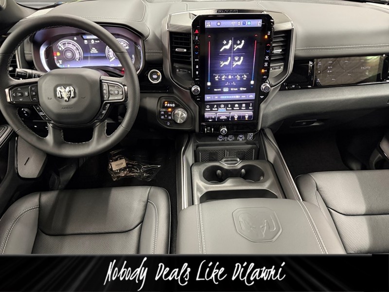 2026 RAM 1500 Sport 4x4 Crew Cab V8 HEMI 5'7" Box