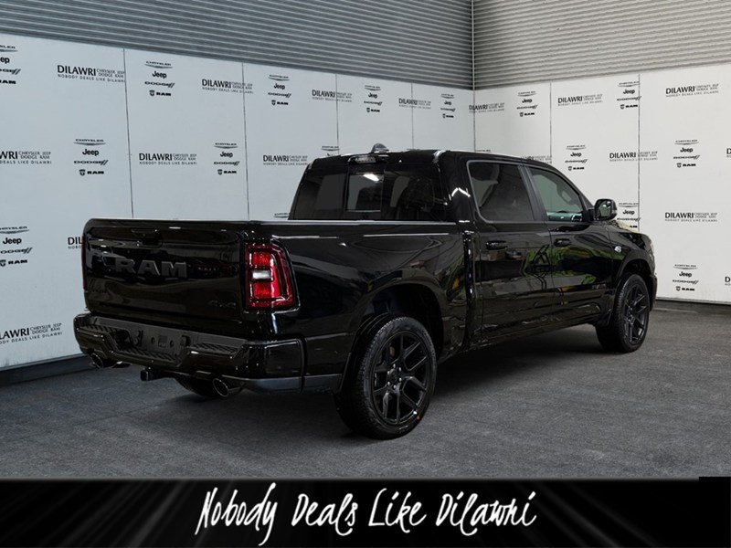 2026 RAM 1500 Sport 4x4 Crew Cab V8 HEMI 5'7" Box