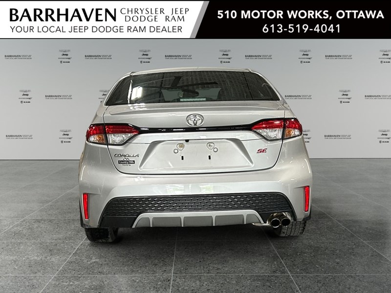 2021 Toyota Corolla SE 6-Speed