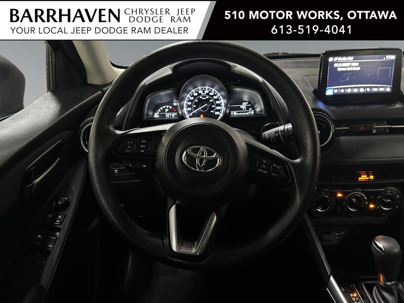 2020 Toyota Yaris XLE | Low KM's