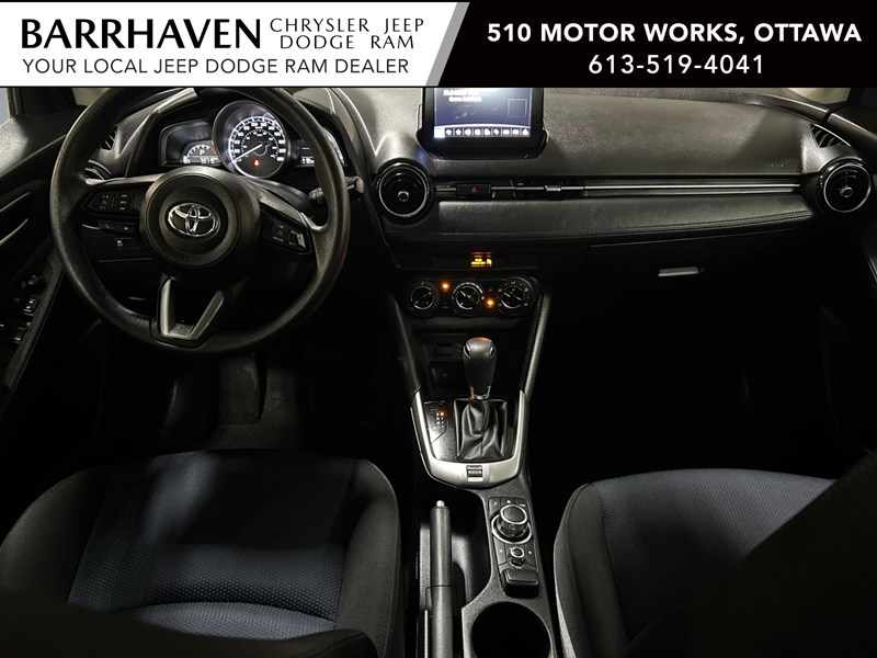 2020 Toyota Yaris XLE | Low KM's