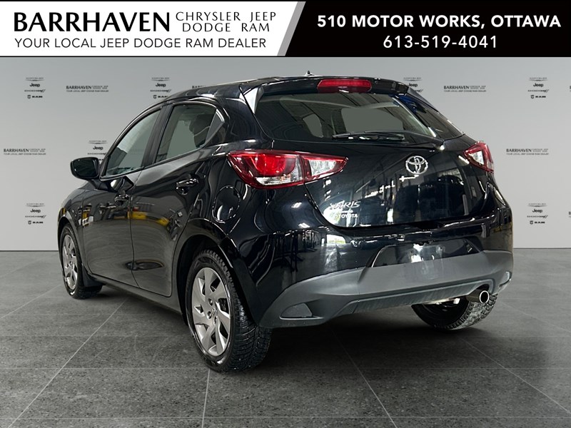 2020 Toyota Yaris XLE | Low KM's