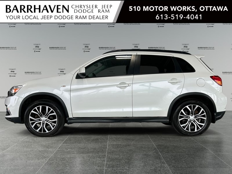 2018 Mitsubishi RVR SE LTD AWC | Ultra Low KM's