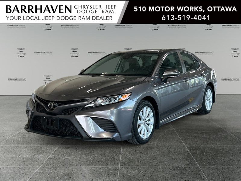 2019 Toyota Camry SE | Ultra Low KM's