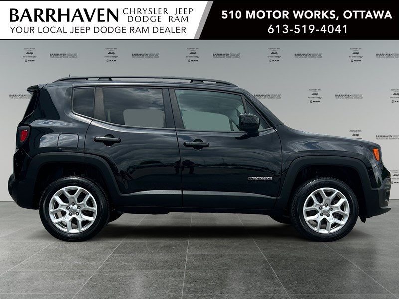2018 Jeep Renegade North 4x4 | Ultra Low KM's