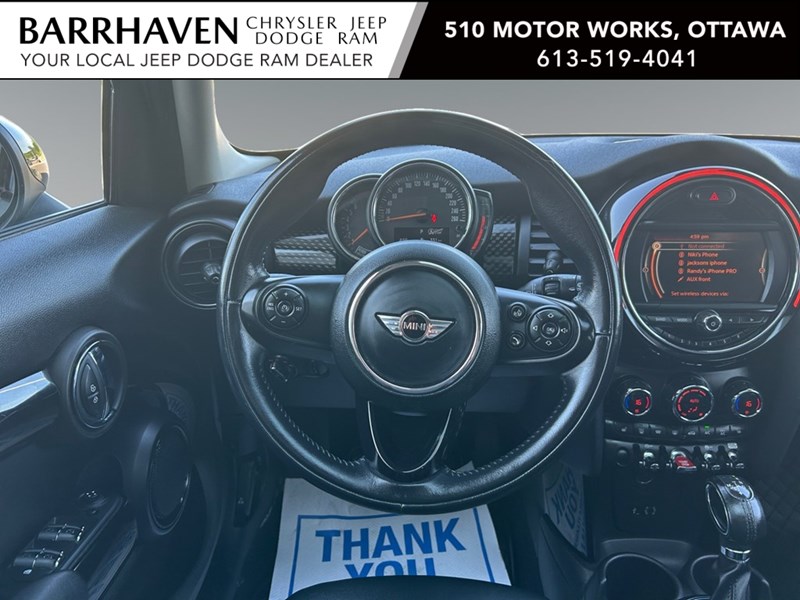 2018 MINI 5 Door S | Leather | Sunroof | Low KM's