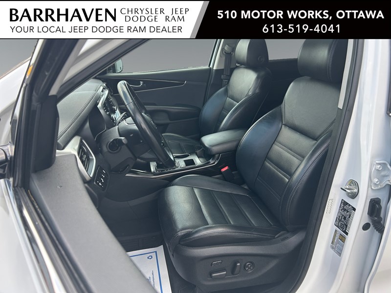 2019 Kia Sorento EX AWD | Leather | 7-Pass | Low KM's