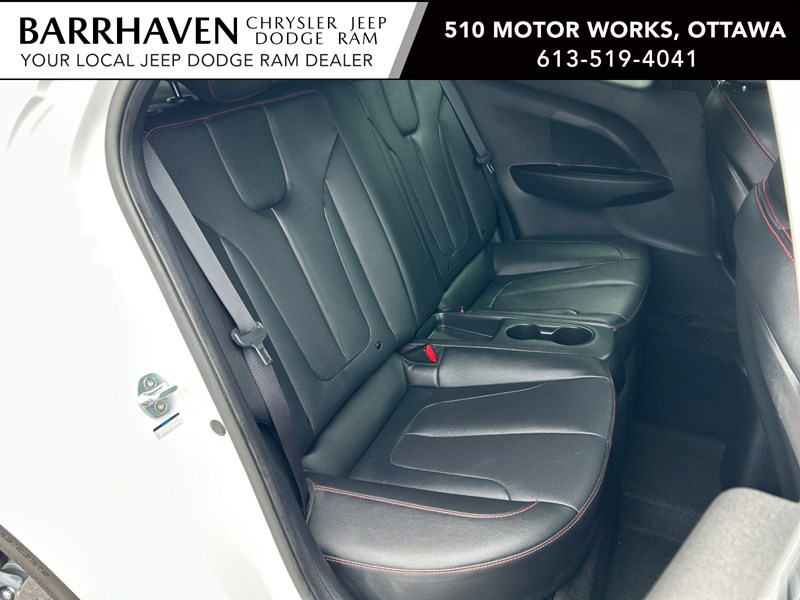 2020 Hyundai Veloster Turbo DCT | Leather | Sunroof | Low KM's