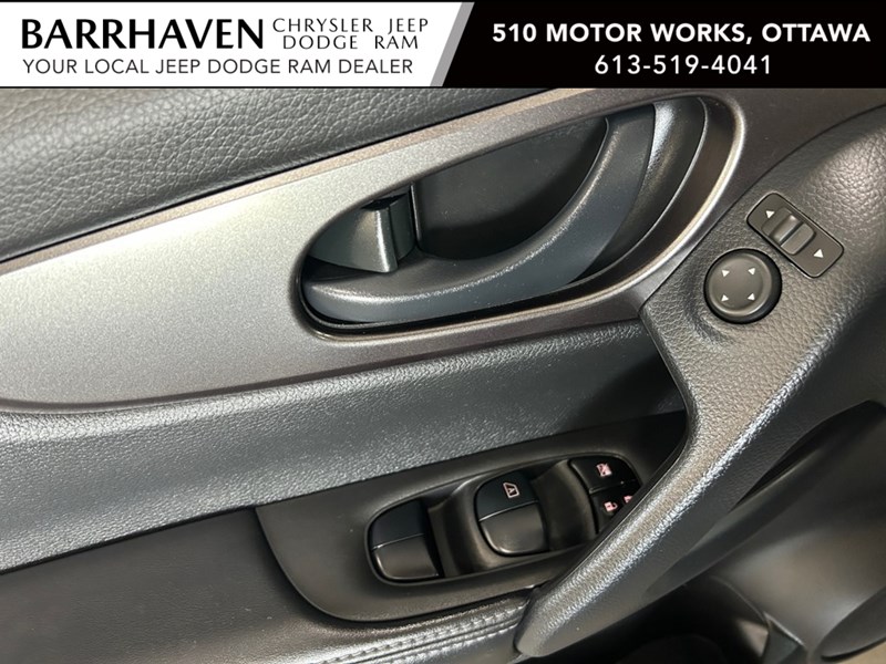 2021 Nissan Qashqai AWD S | Ultra LOW KM's