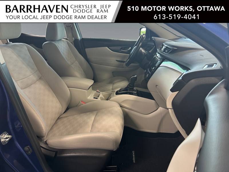 2019 Nissan Qashqai SV CVT | Sunroof | Ultra LOW KM's