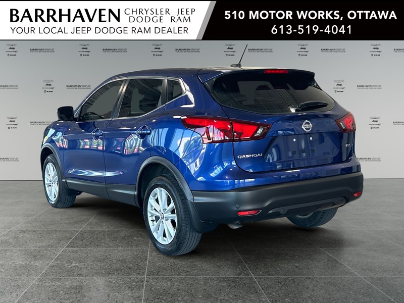 2019 Nissan Qashqai SV CVT | Sunroof | Ultra LOW KM's