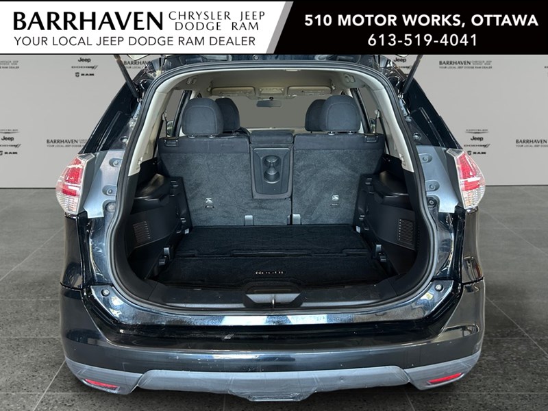 2015 Nissan Rogue S | Ultra Low KM's