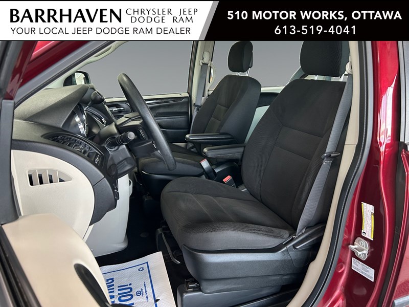 2017 Dodge Grand Caravan Canada Value Package | Ultra Low KM's