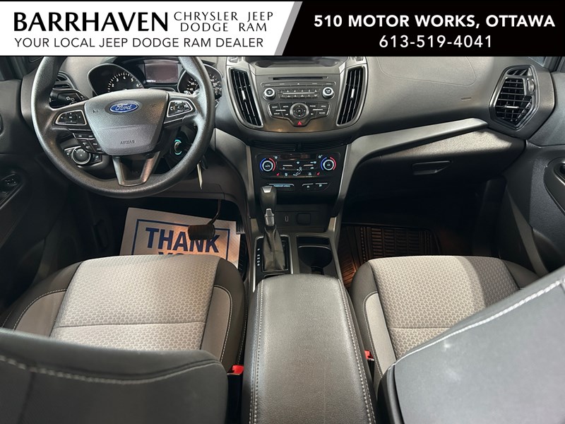 2017 Ford Escape SE | 4WD | Ultra Low KM's