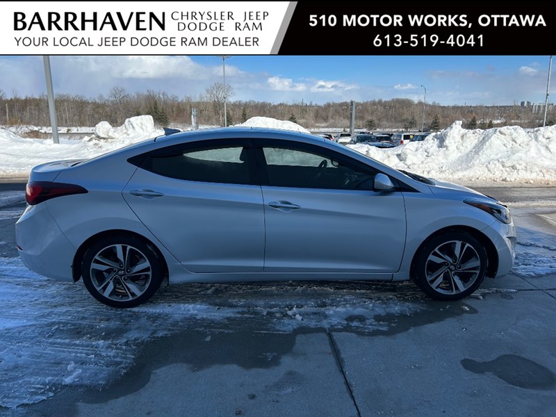2016 Hyundai Elantra GLS | Sunroof | Low KM’s