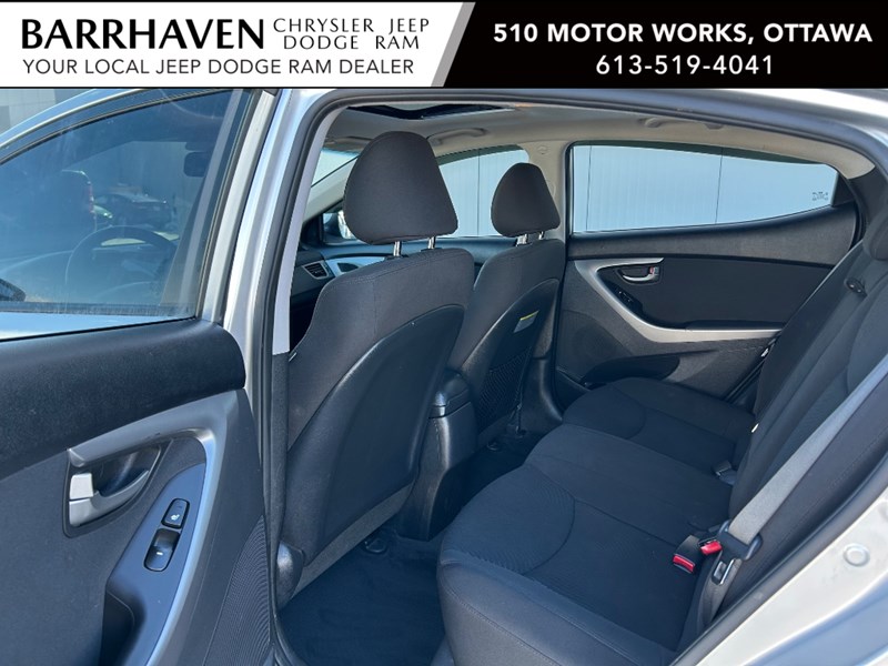 2016 Hyundai Elantra GLS | Sunroof | Low KM’s