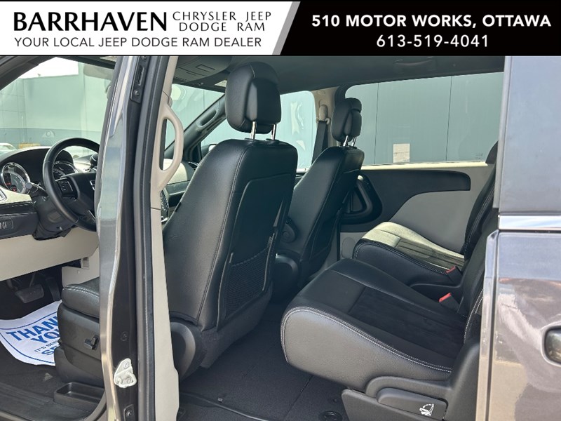 2018 Dodge Grand Caravan SXT Premium Plus | DVD | Ultra Low KM's