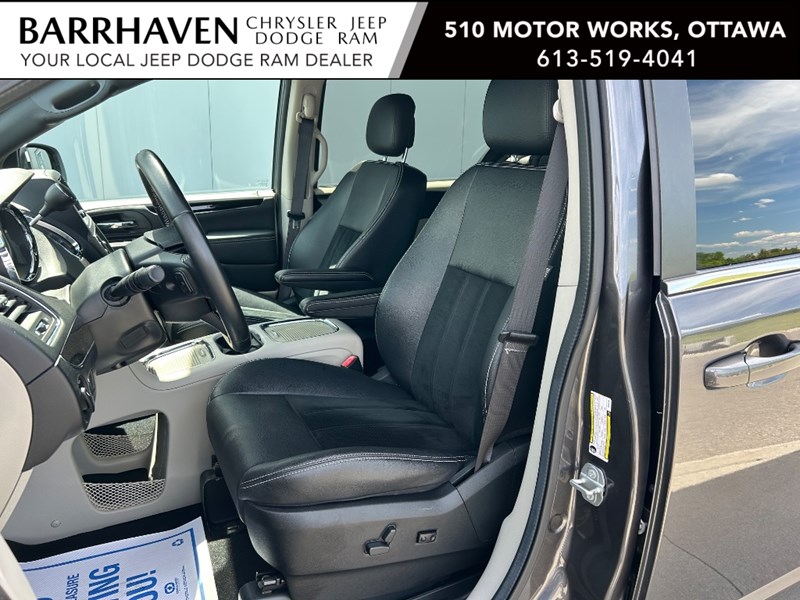 2018 Dodge Grand Caravan SXT Premium Plus | DVD | Ultra Low KM's