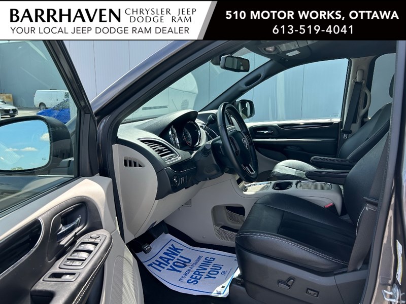 2018 Dodge Grand Caravan SXT Premium Plus | DVD | Ultra Low KM's