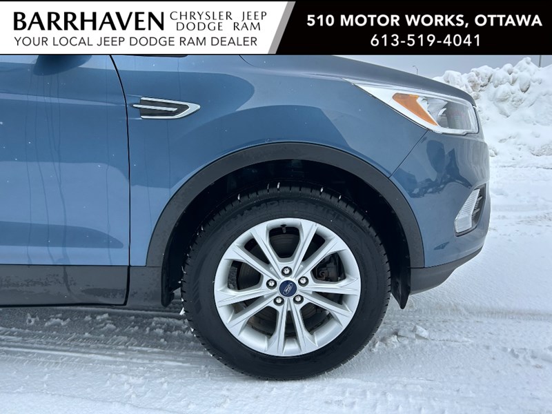 2018 Ford Escape SE AWD | Ultra Low KM's