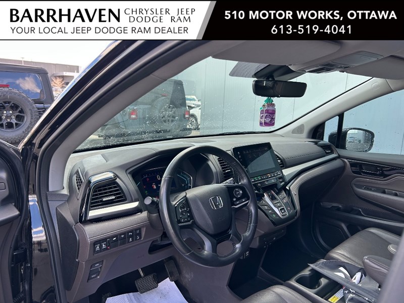2018 Honda Odyssey Touring | Ultra Low KM’s