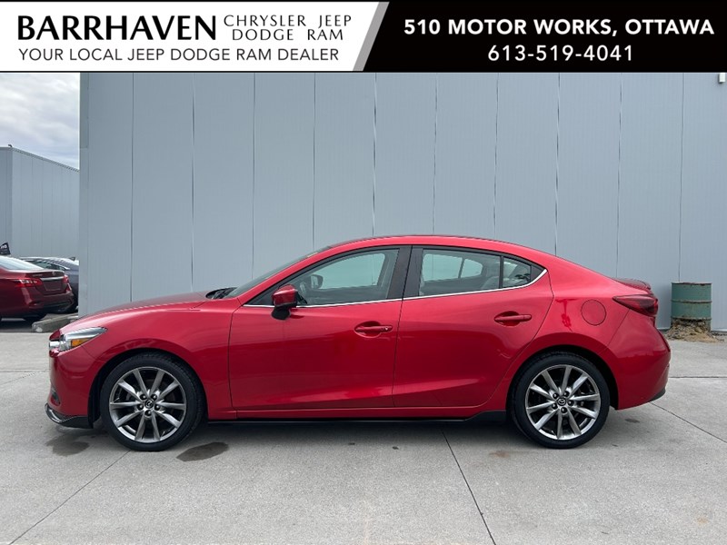 2018 Mazda Mazda3 GT 6-Speed | Low KM's