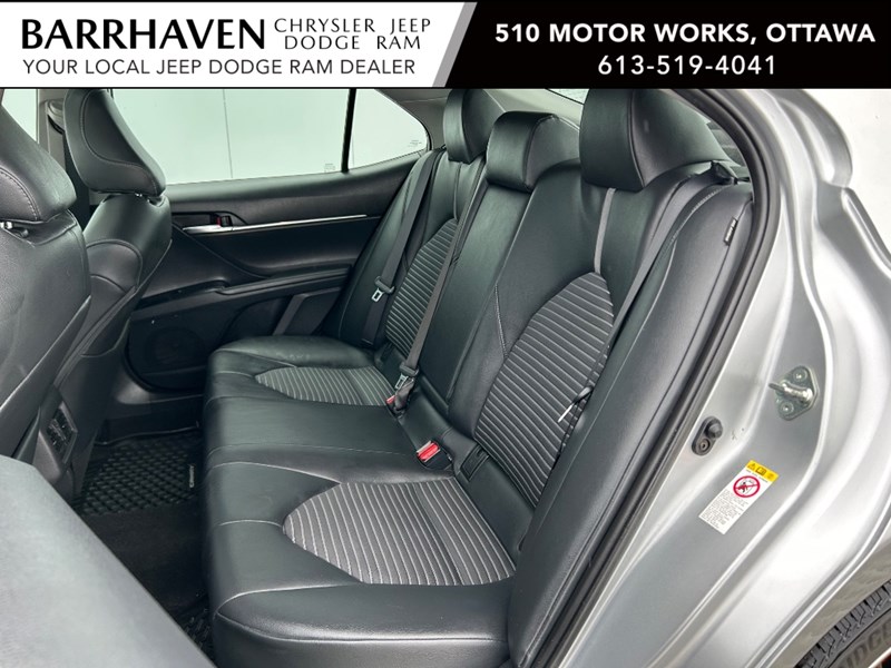 2018 Toyota Camry SE Upgrade | Sunroof | Ultra Low KM's