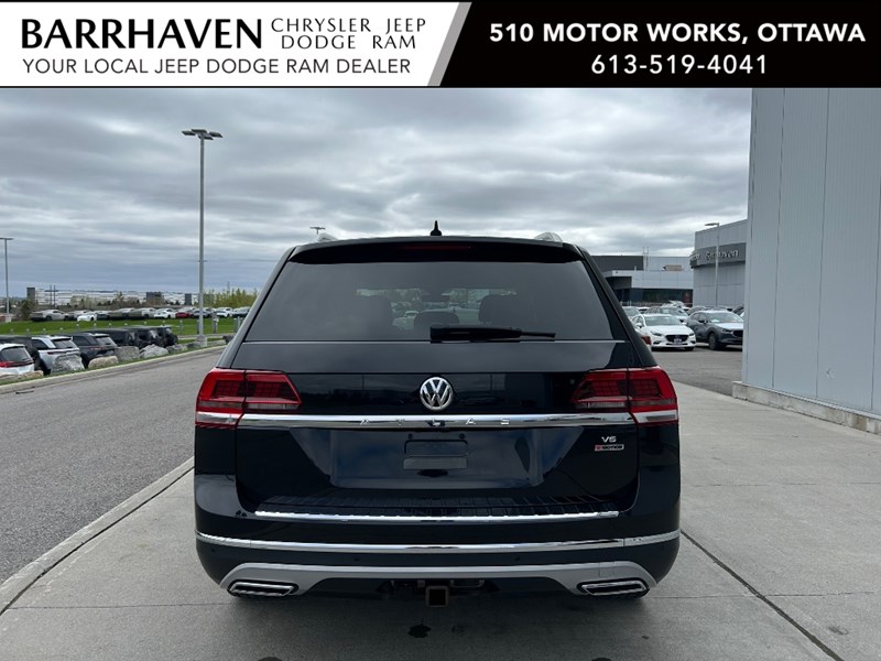 2018 Volkswagen Atlas Execline 3.6 FSI 4MOTION | Black Beauty | Low KM's
