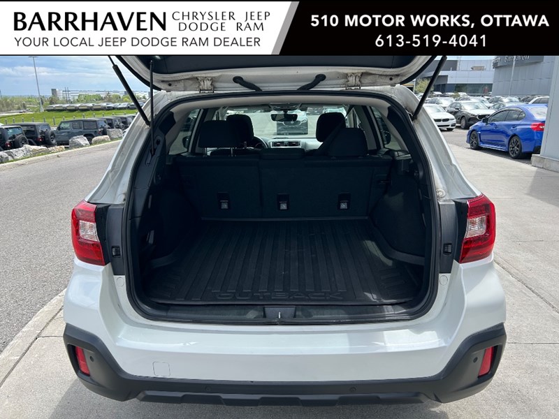 2019 Subaru Outback 2.5i Touring w/EyeSight | Low KM's