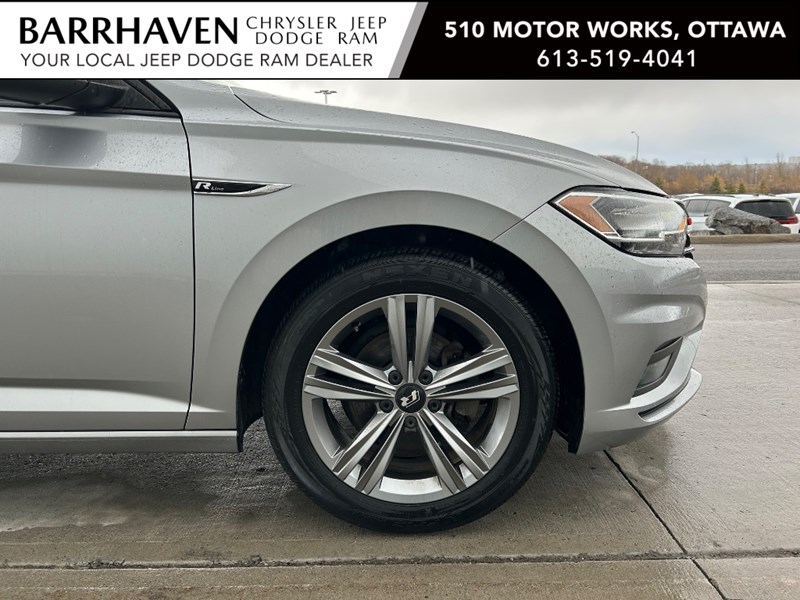 2019 Volkswagen Jetta Highline R-Line | Ultra Low KM's