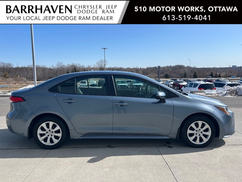 2021 Toyota Corolla LE | Low KM's