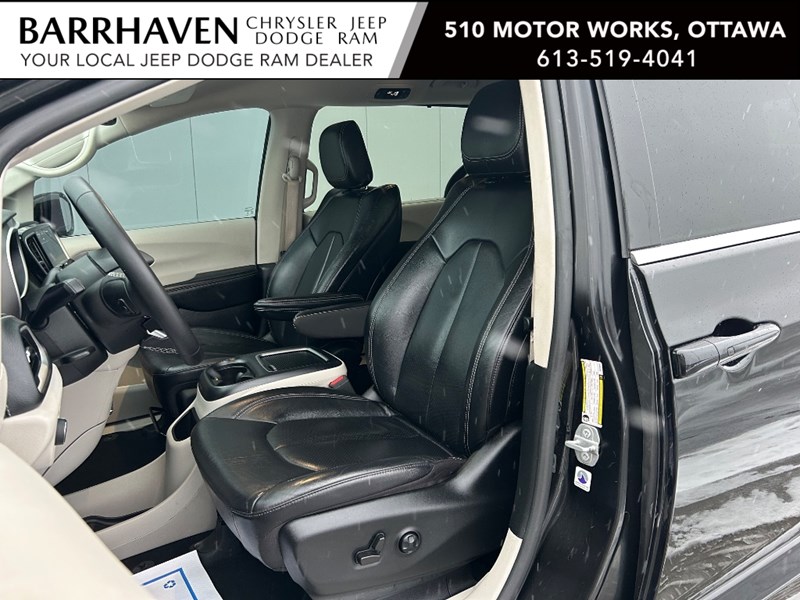 2022 Chrysler Pacifica Touring L AWD