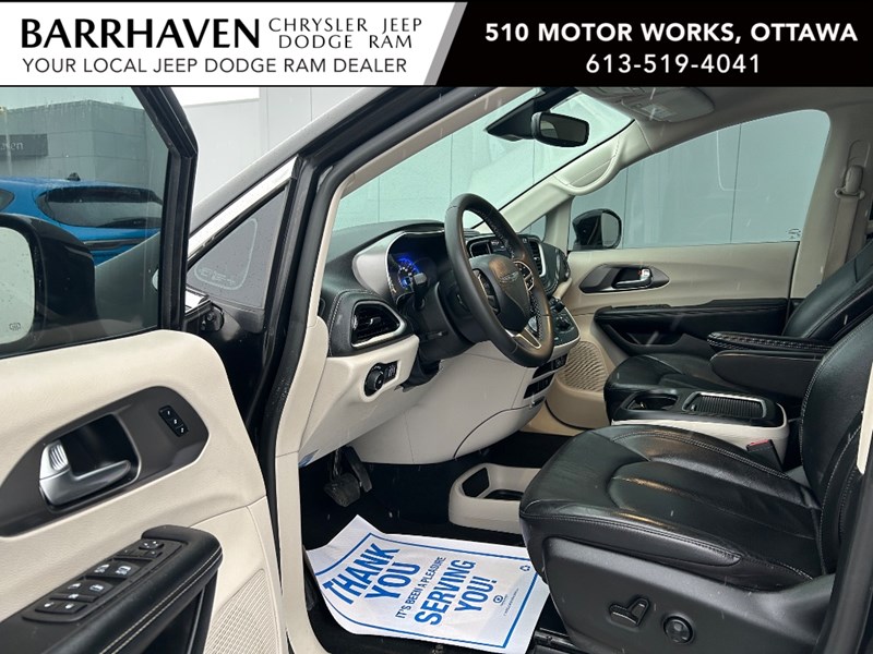 2022 Chrysler Pacifica Touring L AWD