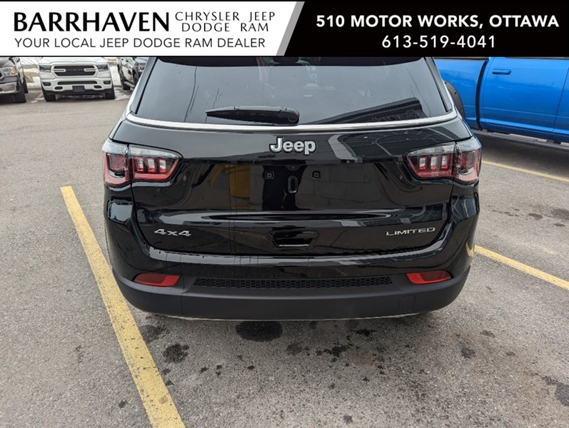 2023 Jeep Compass Limited 4x4 | Leather, Pano Roof, Premium Sound