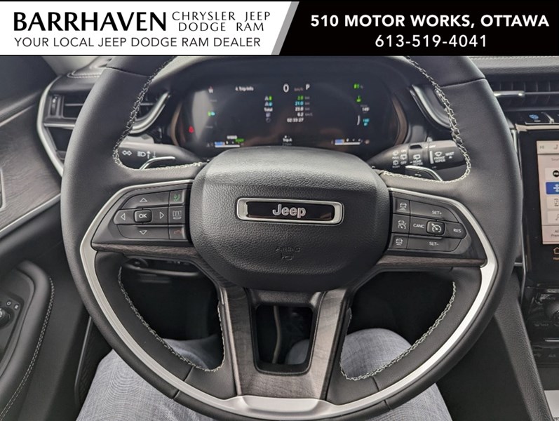 2023 Jeep Grand Cherokee 4xe 4x4 | Hybrid, Leather, Pano Roof, DVD
