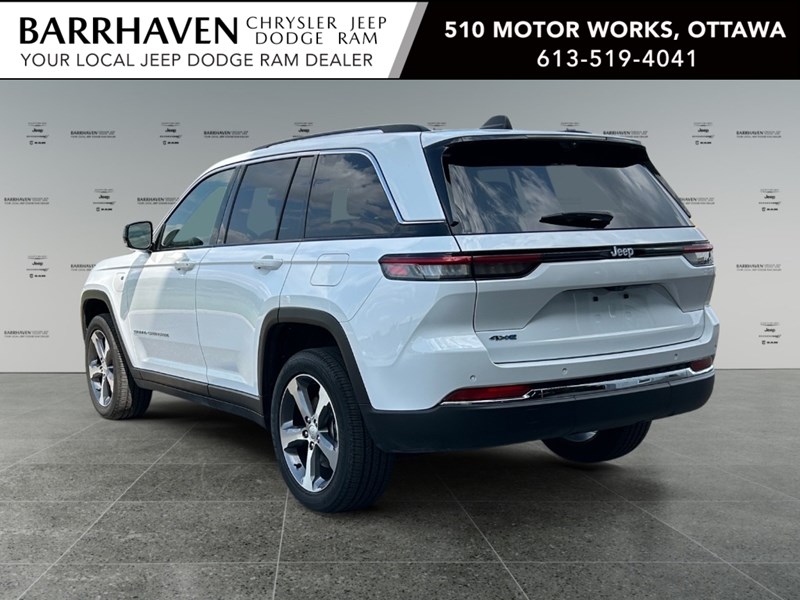 2023 Jeep Grand Cherokee 4xe 4x4 | Hybrid, Leather, Pano Roof, DVD
