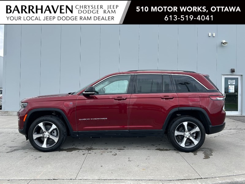 2023 Jeep Grand Cherokee 4xe 4x4 | Hybrid, Leather, Pano Roof, DVD