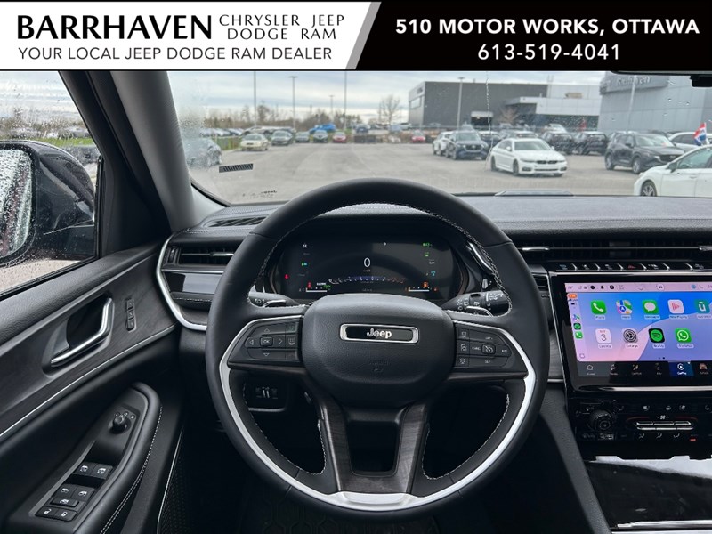 2023 Jeep Grand Cherokee 4xe 4x4 | Hybrid, Leather, Pano Roof, DVD