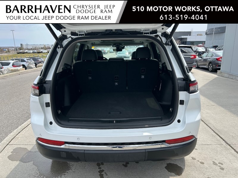 2023 Jeep Grand Cherokee 4xe 4x4 | Hybrid, Leather, Pano Roof, DVD